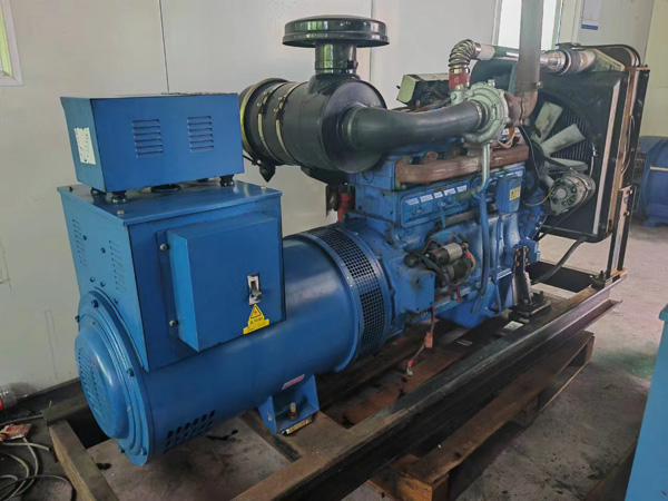 顺德100kW柴油发电机组使用多级机油有哪些优缺点？